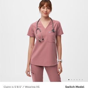 FIGS Catarina One Pocket Scrub Top